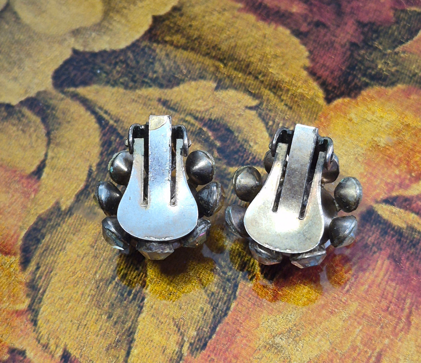 Vintage Aurora Borealis Clip-on Earrings