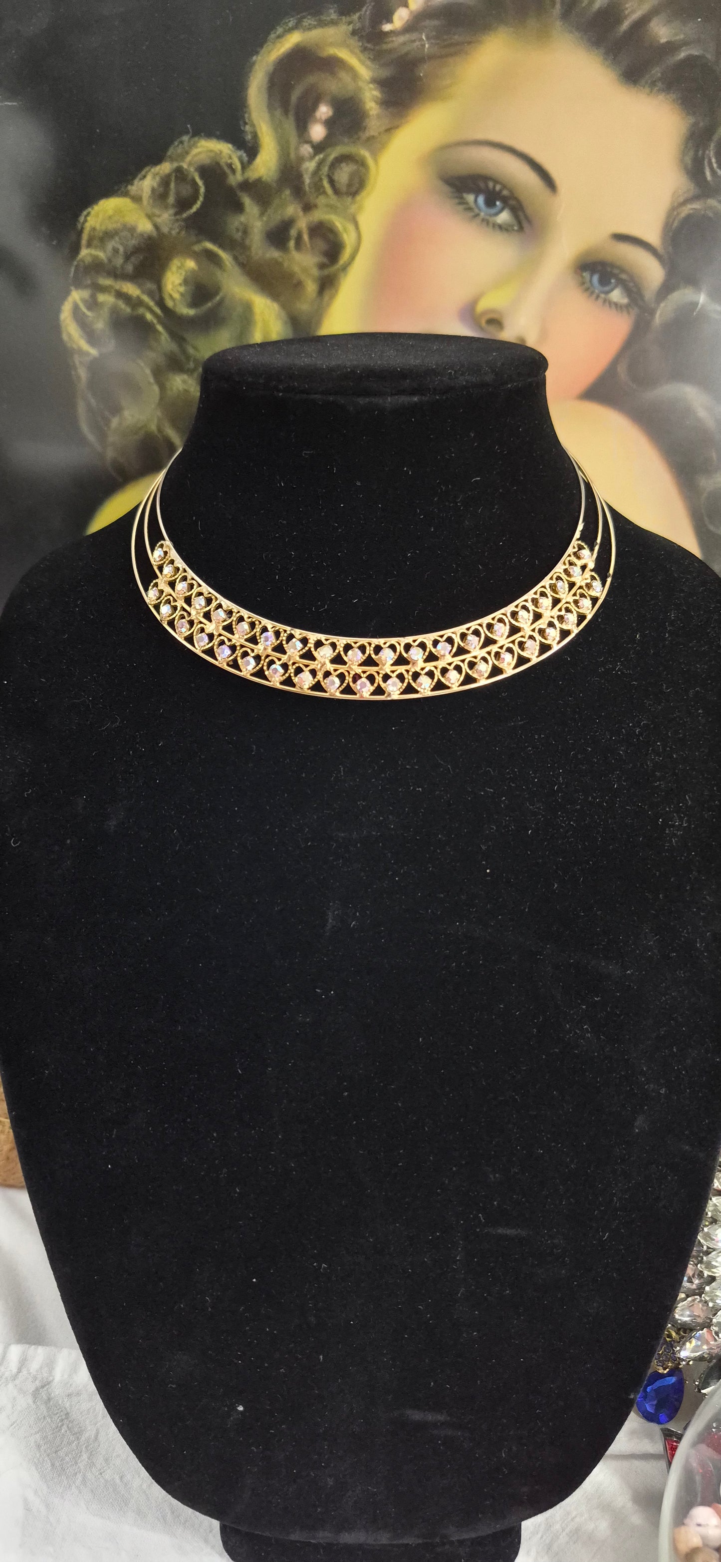 Stunning Vintage Wire Choker Necklace w/ Filigree Hearts and Aurora Borealis Rhinestones